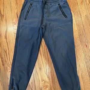 Athleta Women's charcoal Joggers with Black Accents size 2p